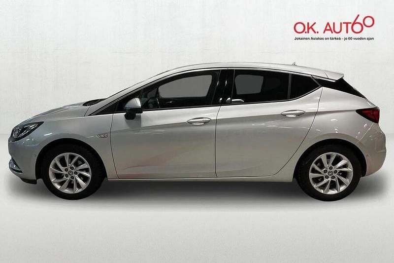 Käytetty Opel Astra Innovation 150 HP (110 kW) 2019 Hopea Viistoperä