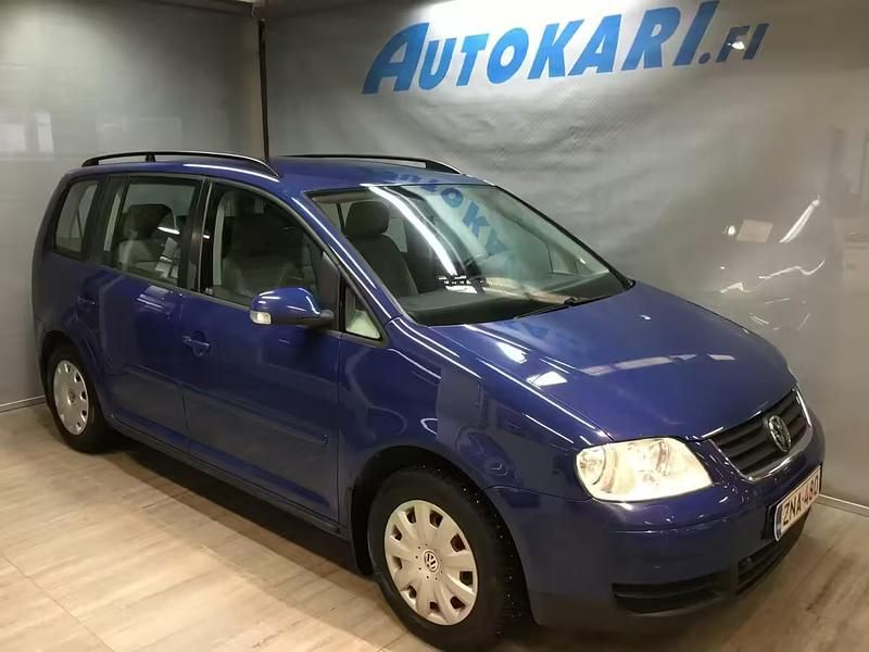 Käytetty 2005 VW Touran Trendline Tila-auto | 2 900 € - Kuva 1/4
