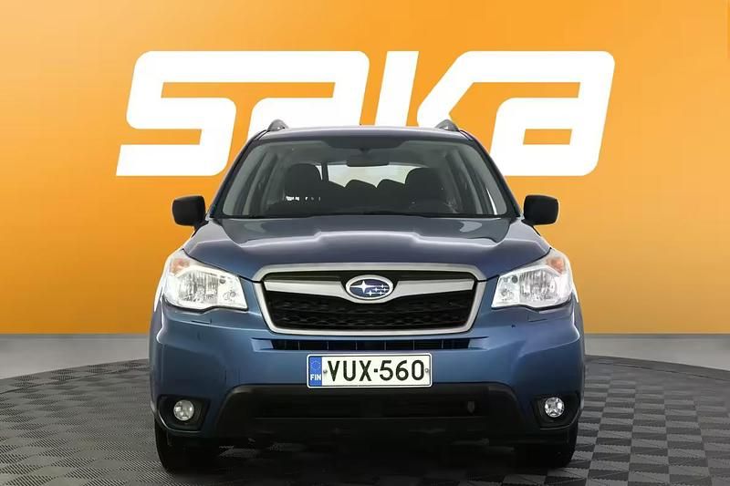 Käytetty Subaru Forester 150 HP (110 kW) 2014 Katumaasturi