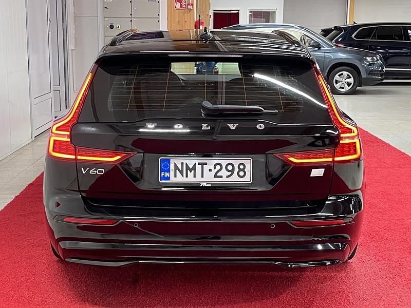 Käytetty Volvo V60 Performance 456 HP (335 kW) 2023 Farmari