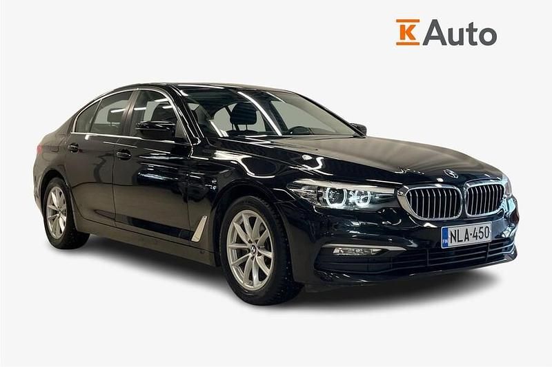 Käytetty BMW 520 Comfort Edition 190 HP (139 kW) 2018 Musta Sedan
