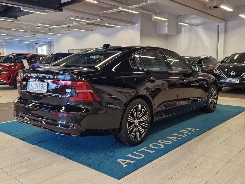 Käytetty Volvo S60 Performance 456 HP (335 kW) 2023 Sedan