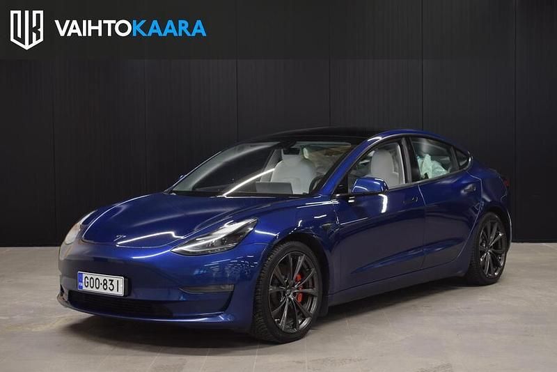 Käytetty 2021 Tesla Model 3 Performance Sedan | 27 200 € (Perustarjous) - Kuva 1/2