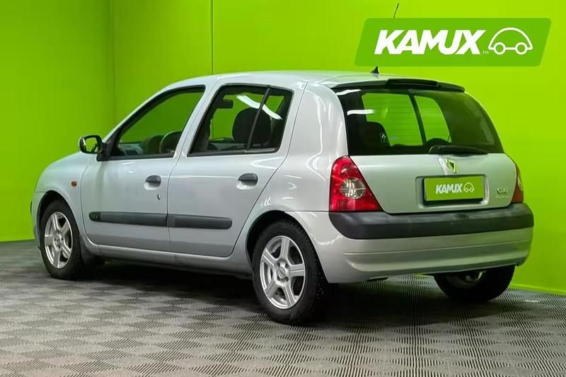 Käytetty Renault Clio II 75 HP (55 kW) 2005 Hopea / harmaa Viistoperä