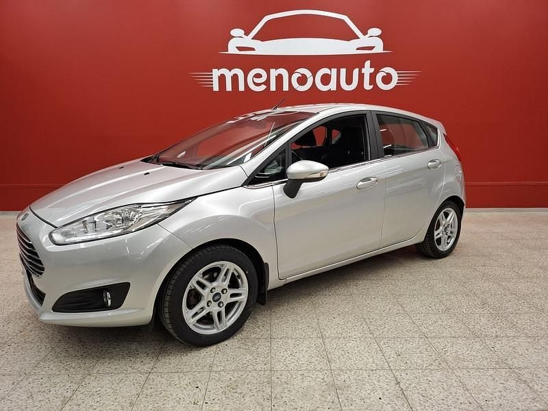 Käytetty Ford Fiesta Titanium 80 HP (58 kW) 2013 Viistoperä
