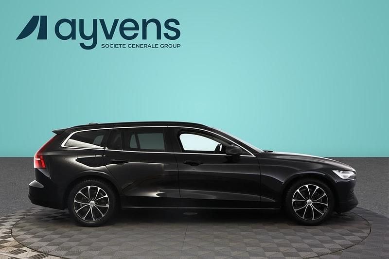 Käytetty Volvo V60 Business Edition 163 HP (119 kW) 2022 Musta Farmari