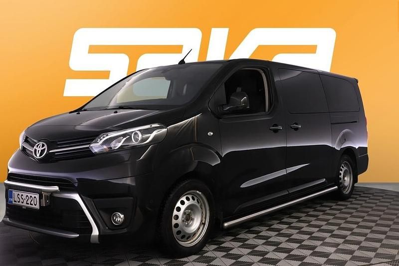 Käytetty Toyota Proace Verso Premium 177 HP (130 kW) 2022 Farmari