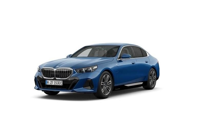 Uusi 2025 BMW 530e M Sport Sedan | 69 900 € (Kallis) - Kuva 1/4