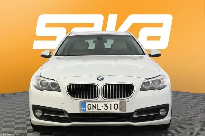 Käytetty BMW 520 Exclusive 190 HP (139 kW) 2015 Farmari