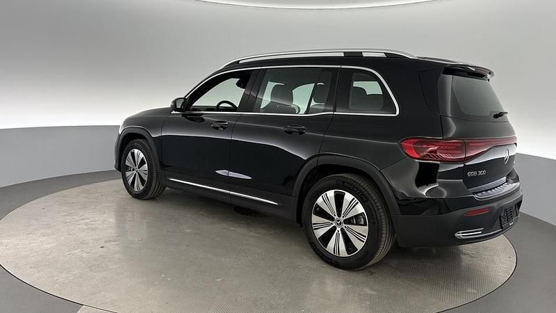 Käytetty Mercedes EQB300 Progressive 2025 Katumaasturi