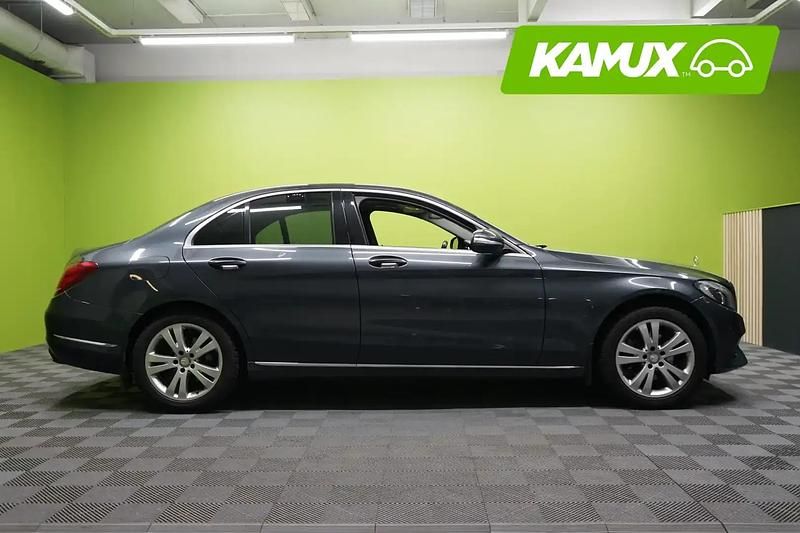 Käytetty Mercedes C220 Business 170 HP (125 kW) 2015 Hopea / harmaa Sedan