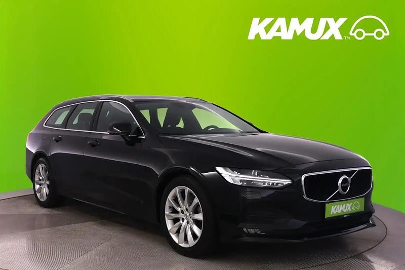 Käytetty Volvo V90 Momentum 190 HP (139 kW) 2020 Musta Farmari