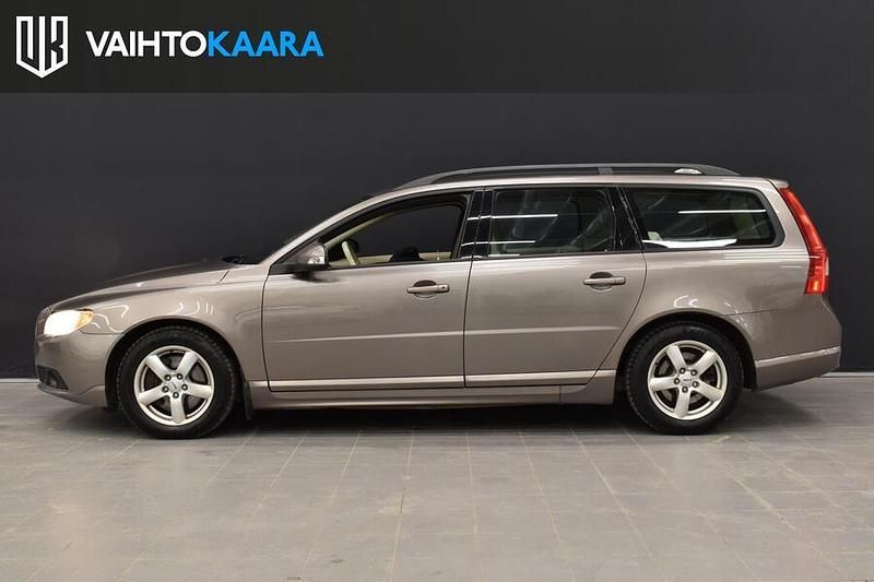 Käytetty Volvo V70 Business Edition 163 HP (119 kW) 2008 Farmari