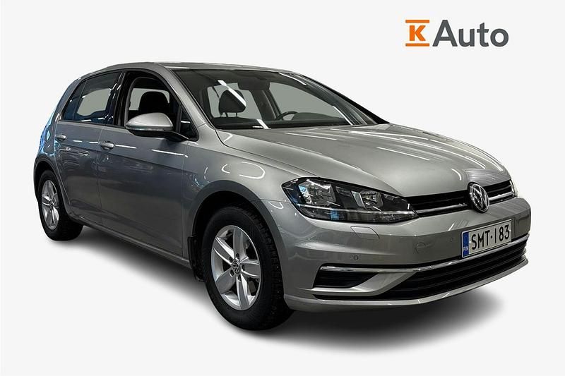 Käytetty VW Golf VII Comfortline 110 HP (80 kW) 2018 Harmaa Viistoperä