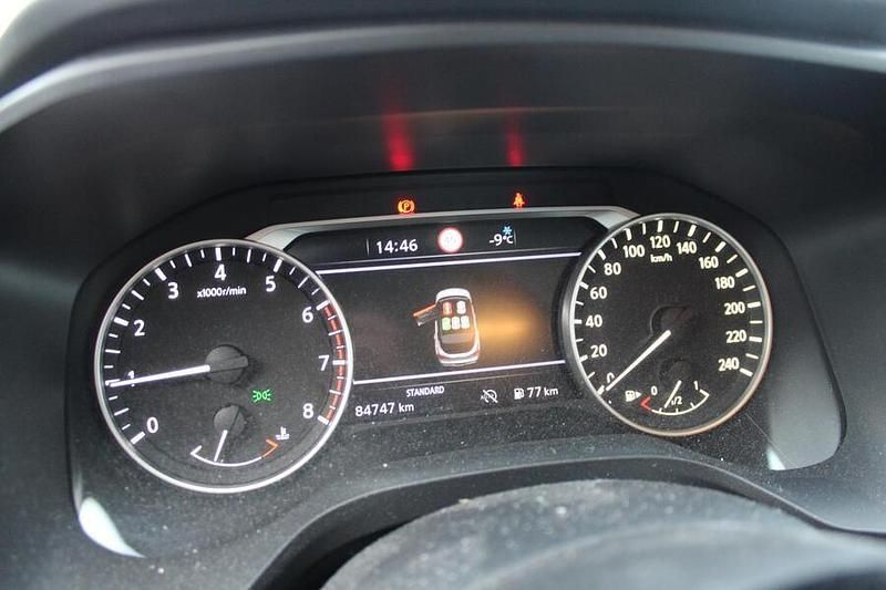 Käytetty Nissan Qashqai Acenta 140 HP (102 kW) 2022 Sininen Katumaasturi