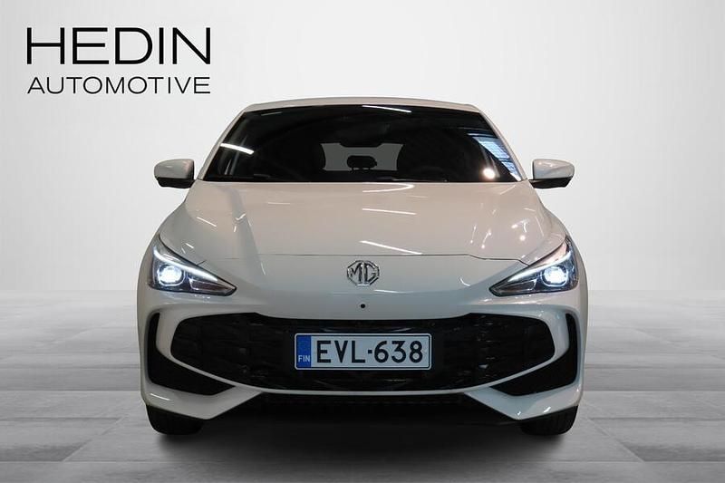 Käytetty MG MG3 Luxury 194 HP (142 kW) 2025 Valkoinen Viistoperä