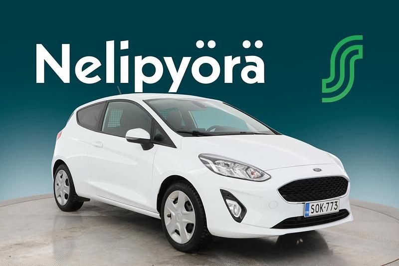 Käytetty Ford Fiesta Trend 75 HP (55 kW) 2020 Valkoinen Van