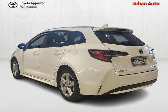 Käytetty Toyota Corolla Active 122 HP (89 kW) 2023 Valkoinen Farmari