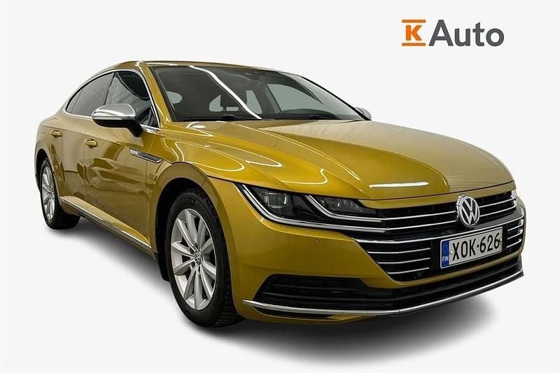 Käytetty VW Arteon Elegance 150 HP (110 kW) 2018 Keltainen Sedan