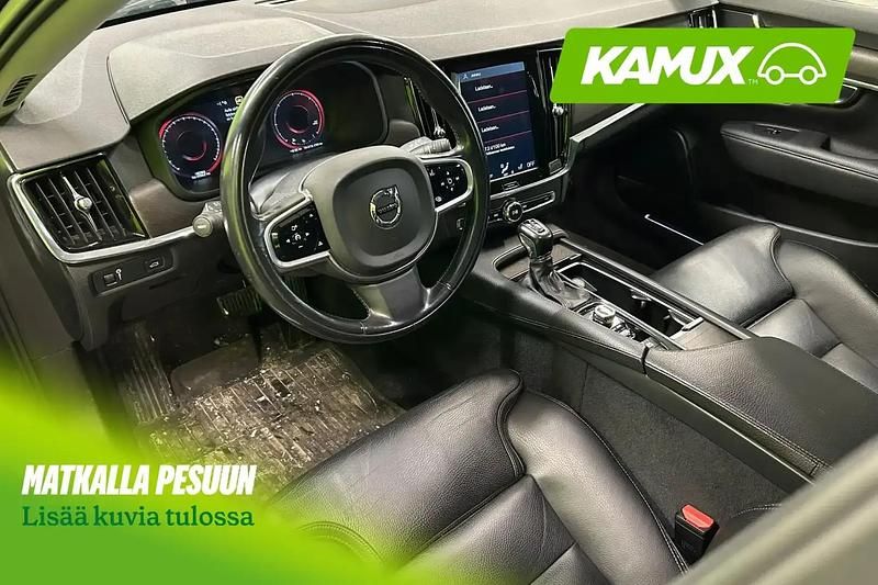 Käytetty Volvo V90 CC 235 HP (172 kW) 2018 Hopea / harmaa Farmari
