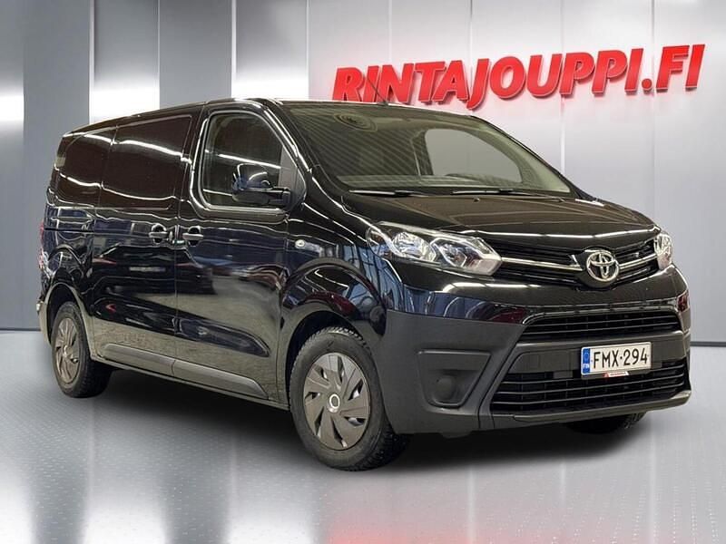 Käytetty Toyota Proace 122 HP (89 kW) 2017 Musta Tila-auto