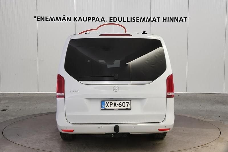 Käytetty Mercedes V250 190 HP (139 kW) 2015 Valkoinen Tila-auto