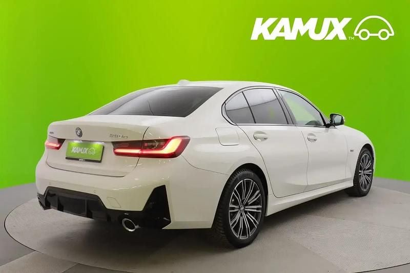Käytetty BMW 330e M Sport 292 HP (214 kW) 2023 Valkoinen Sedan