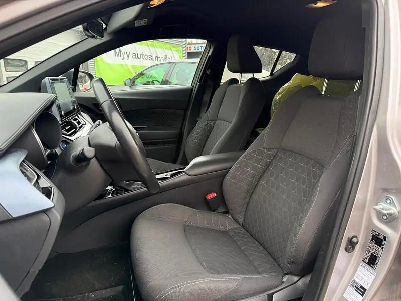 Käytetty Toyota C-HR Edition 166 HP (122 kW) 2020 Harmaa Katumaasturi