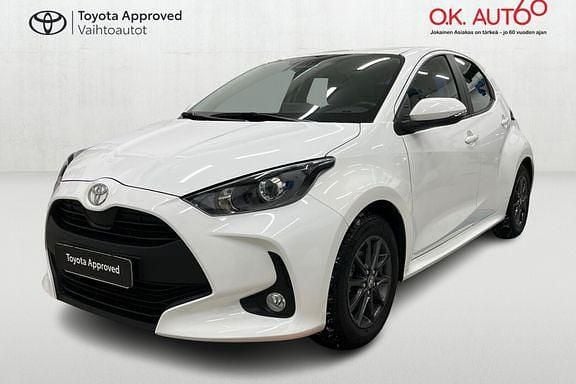 Käytetty Toyota Yaris 114 HP (83 kW) 2024 Valkoinen Viistoperä