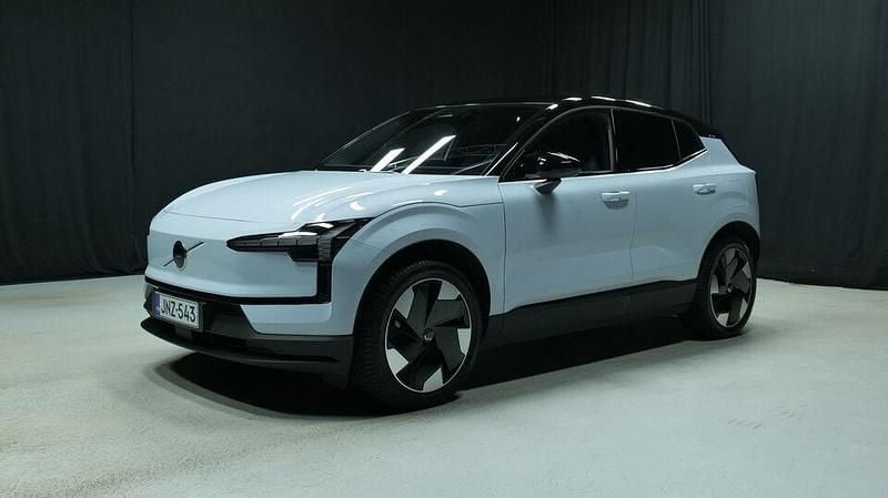 Käytetty Volvo EX30 Plus 200 kW (272 HP) 2025 Sininen Katumaasturi