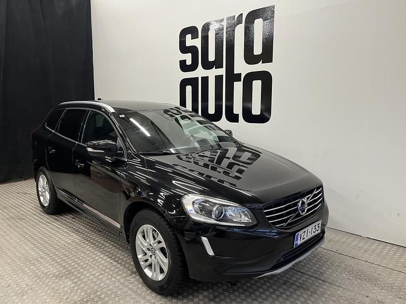 Käytetty 2017 Volvo XC60 Business Edition Katumaasturi | 18 500 € (Perustarjous) - Kuva 1/3