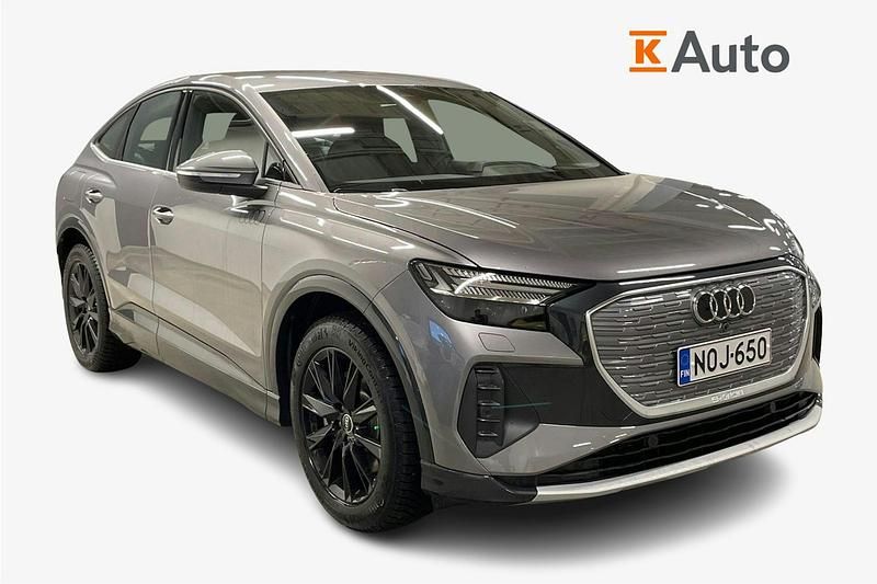 Harmaa Uusi 2026 Audi Q4 Sportback e-tron Premium Katumaasturi | 62 500 € - Kuva 1/3