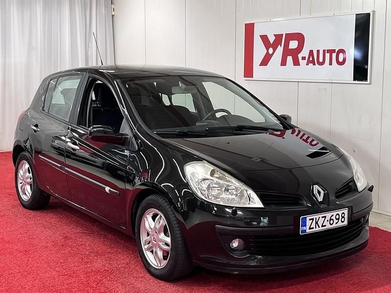 Käytetty 2008 Renault Clio III Dynamique Viistoperä | 3 500 € - Kuva 1/4
