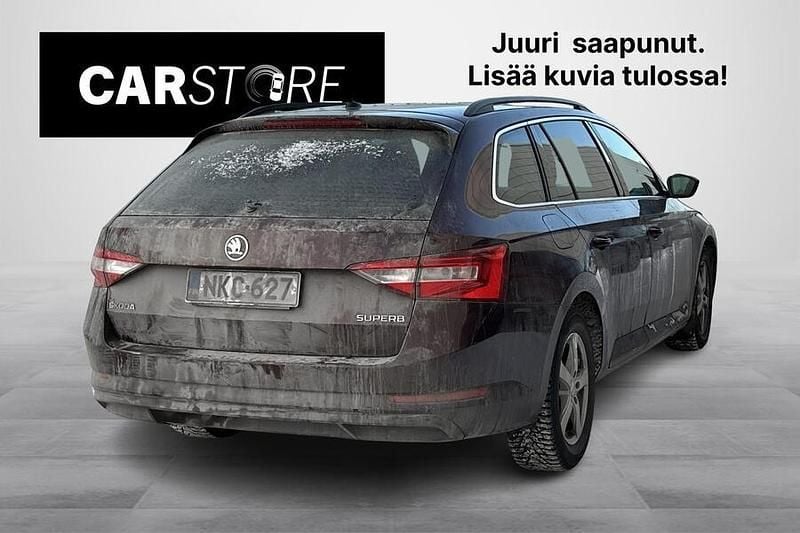 Käytetty Skoda Superb Ambition 120 HP (88 kW) 2015 Farmari