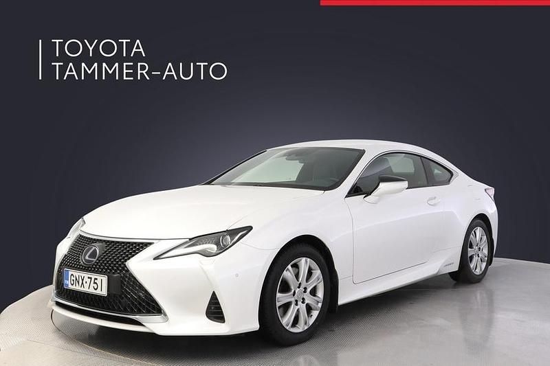 Käytetty Lexus RC300h Executive Line 181 HP (133 kW) 2020 Valkoinen Coupe - kaksiovinen