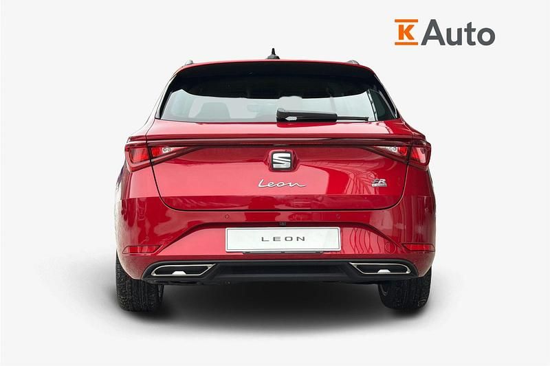 Uusi Seat Leon FR 201 HP (147 kW) 2026 Met. punainen Farmari