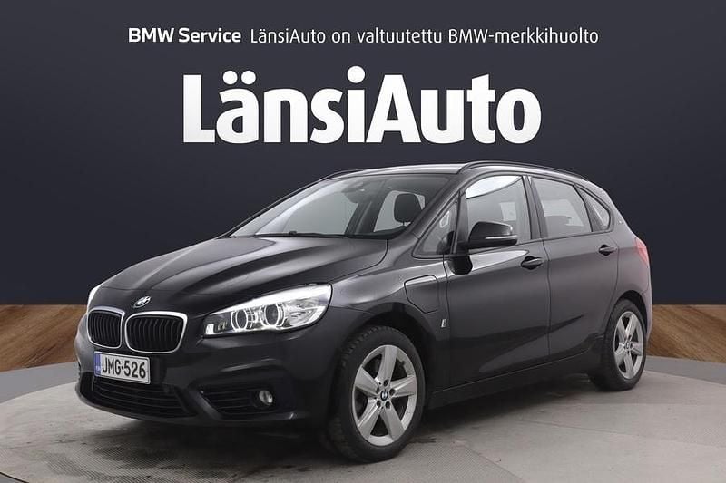 Käytetty 2018 BMW 225 Active Tourer Sport Line Tila-auto | 14 590 € (Hyvä tarjous) - Kuva 1/1