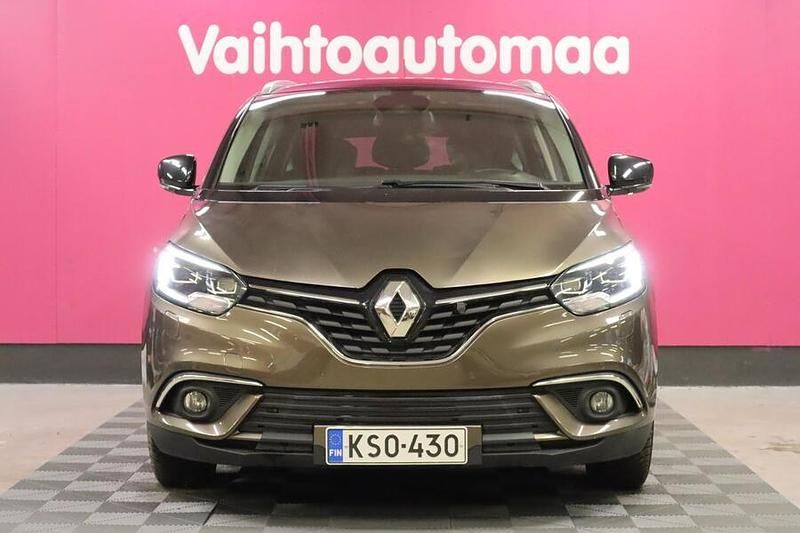Käytetty Renault Grand Scénic Bose Edition 160 HP (117 kW) 2017 Tila-auto