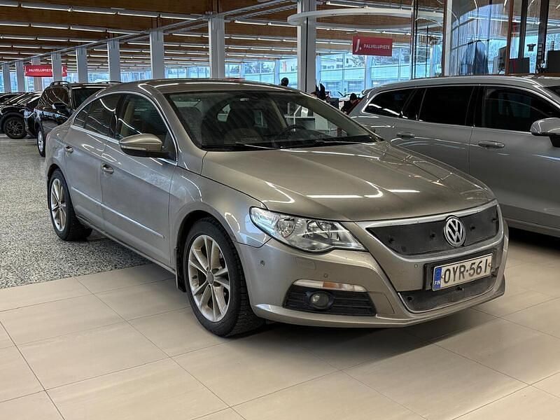 Käytetty VW Passat 140 HP (102 kW) 2010 Ruskea Coupe - kaksiovinen