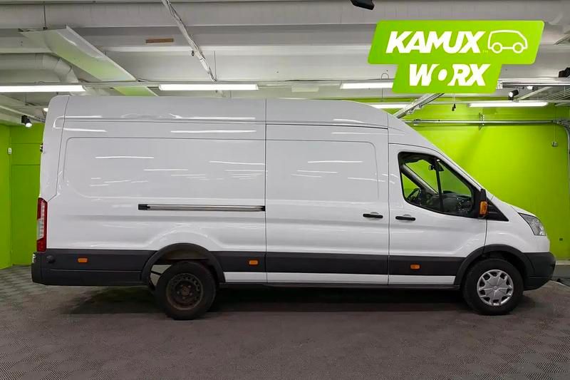 Käytetty Ford Transit Trend 131 HP (96 kW) 2018 Valkoinen Van
