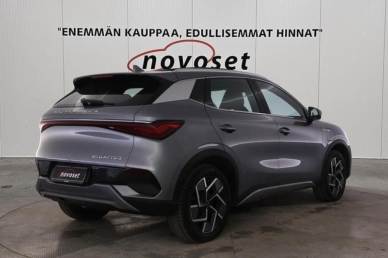 Käytetty BYD Atto 3 150 kW (204 HP) 2023 Harmaa Katumaasturi