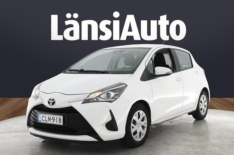 Valkoinen Käytetty 2018 Toyota Yaris Multidrive S Viistoperä | 10 390 € (Hyvä tarjous) - Kuva 1/1