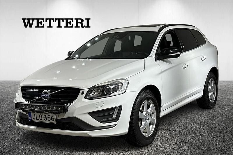 Käytetty Volvo XC60 Business Edition 215 HP (158 kW) 2014 Valkoinen Katumaasturi