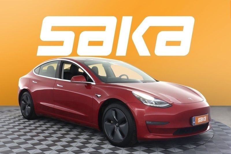 Käytetty 2020 Tesla Model 3 Long Range Sedan | 23 400 € (Hyvä tarjous) - Kuva 1/3