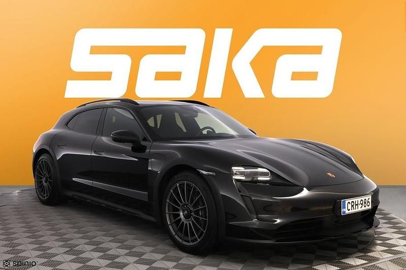 Käytetty 2022 Porsche Taycan Cross Turismo Sedan | 64 890 € (Perustarjous) - Kuva 1/3