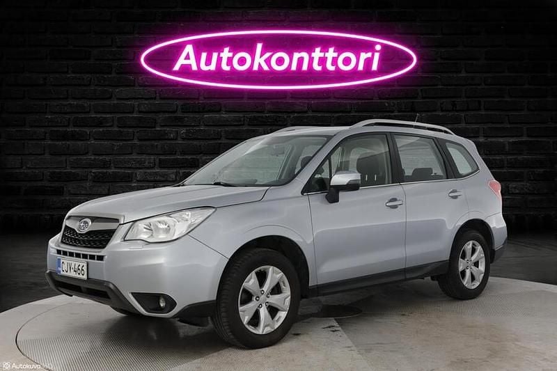 Käytetty 2015 Subaru Forester Katumaasturi | 16 350 € (Hyvä tarjous) - Kuva 1/4