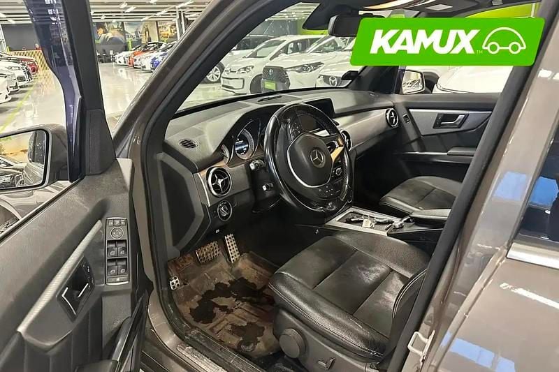 Käytetty Mercedes GLK350 265 HP (194 kW) 2013 Katumaasturi