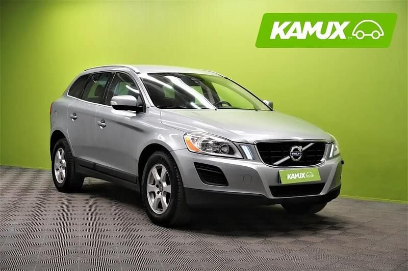 Hopea / harmaa Käytetty 2011 Volvo XC60 Comfort Katumaasturi | 12 880 € (Hyvä tarjous) - Kuva 1/4