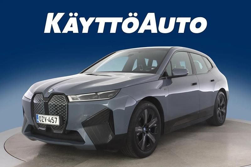 Käytetty BMW iX Comfort Edition 455 kW (619 HP) 2023 Harmaa Katumaasturi