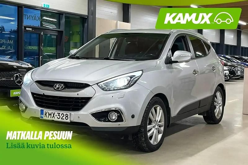 Käytetty Hyundai ix35 Premium 184 HP (135 kW) 2015 Hopea / harmaa Katumaasturi